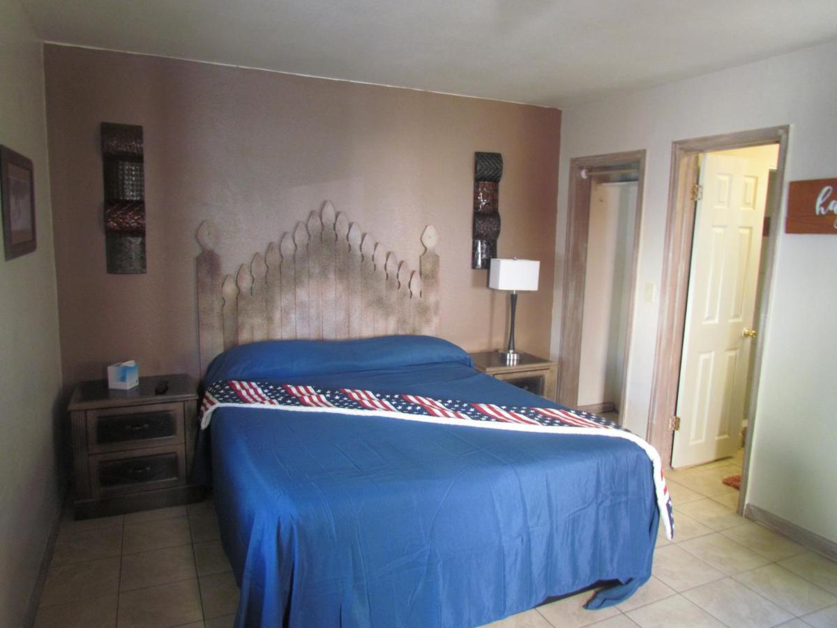 True North Motel โคโลราโดสปริงส์ ภายนอก รูปภาพ
