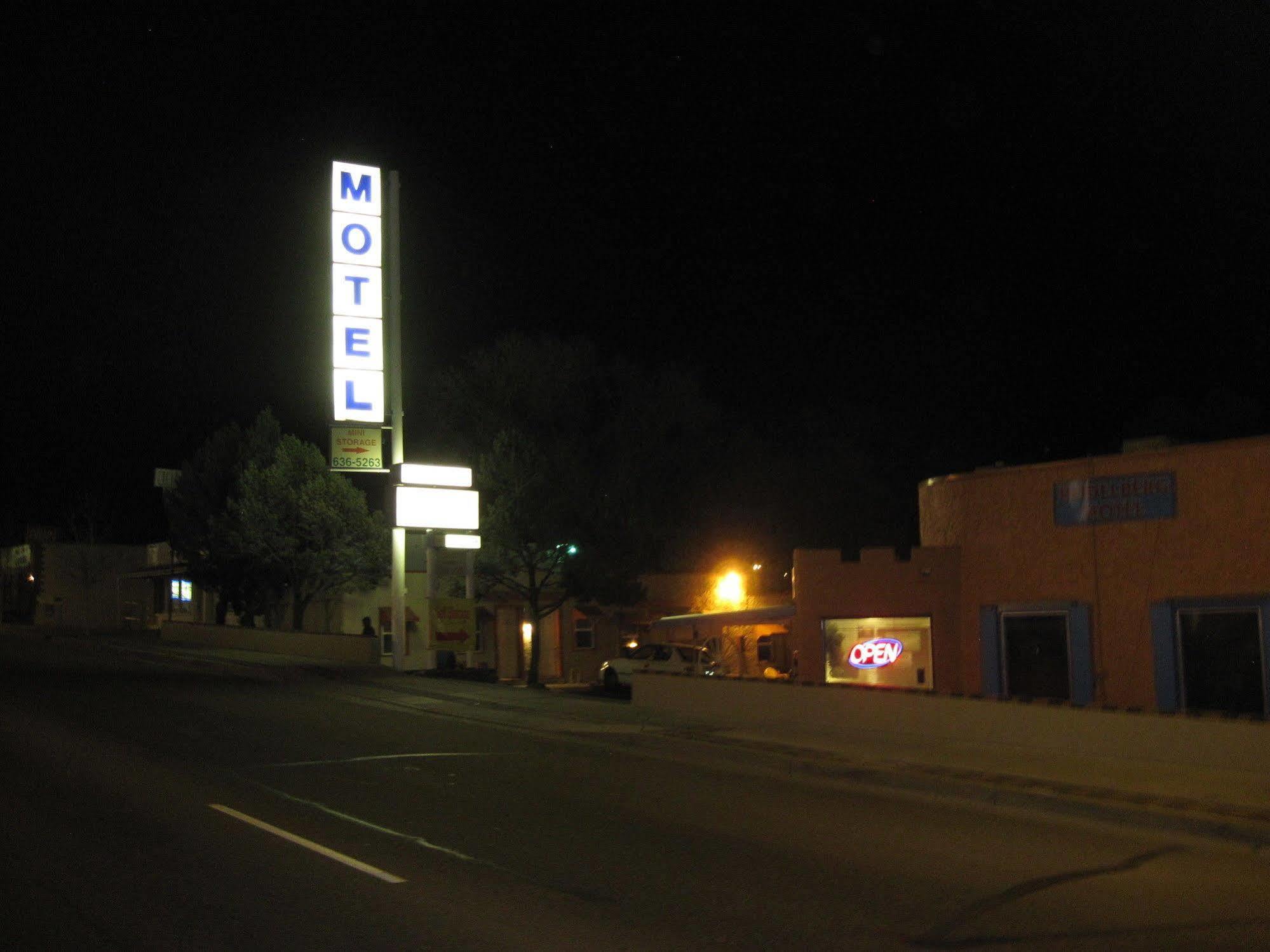 True North Motel โคโลราโดสปริงส์ ภายนอก รูปภาพ