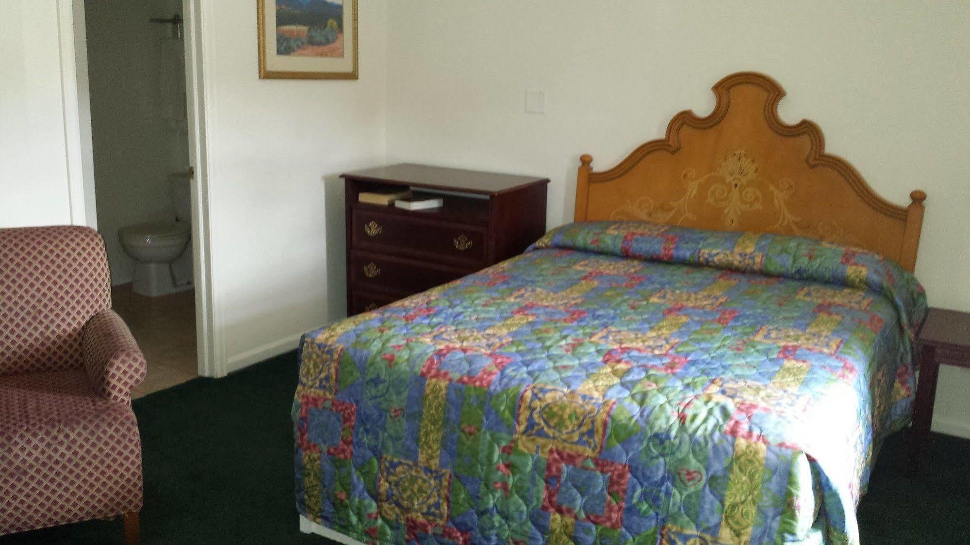 True North Motel โคโลราโดสปริงส์ ภายนอก รูปภาพ